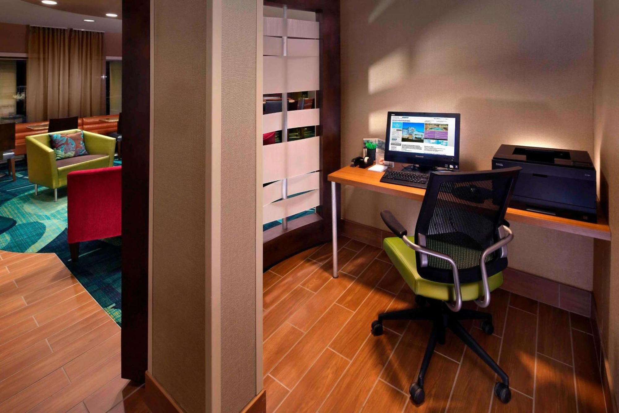 Springhill Suites By Marriott Waterford / Mystic New London Bagian luar foto