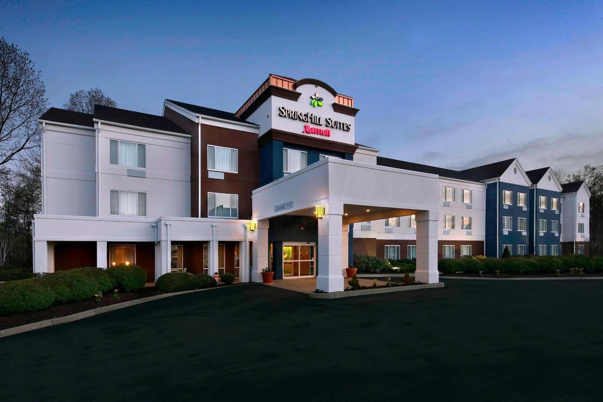 Springhill Suites By Marriott Waterford / Mystic New London Bagian luar foto